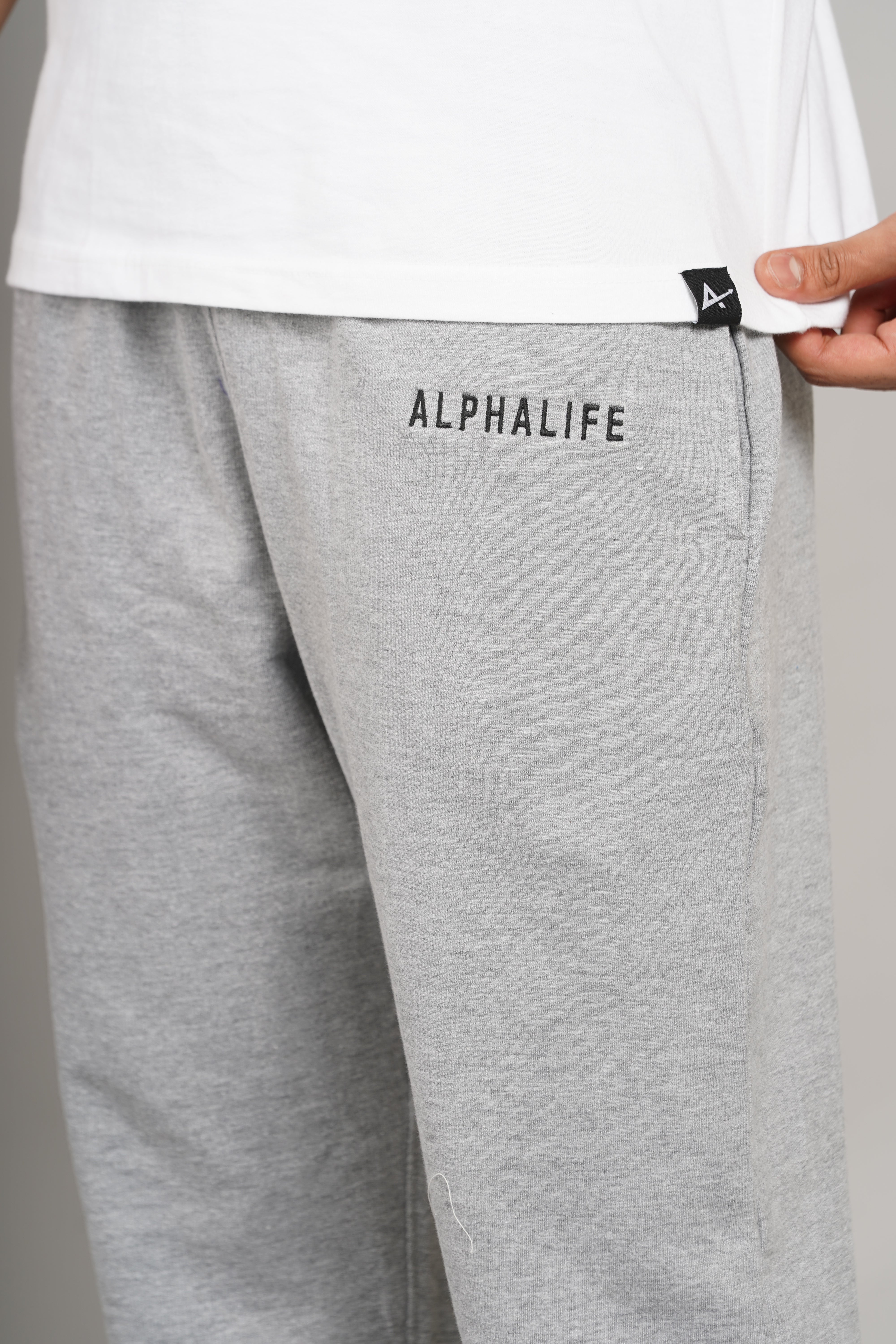 Signature Joggers - Heather Grey