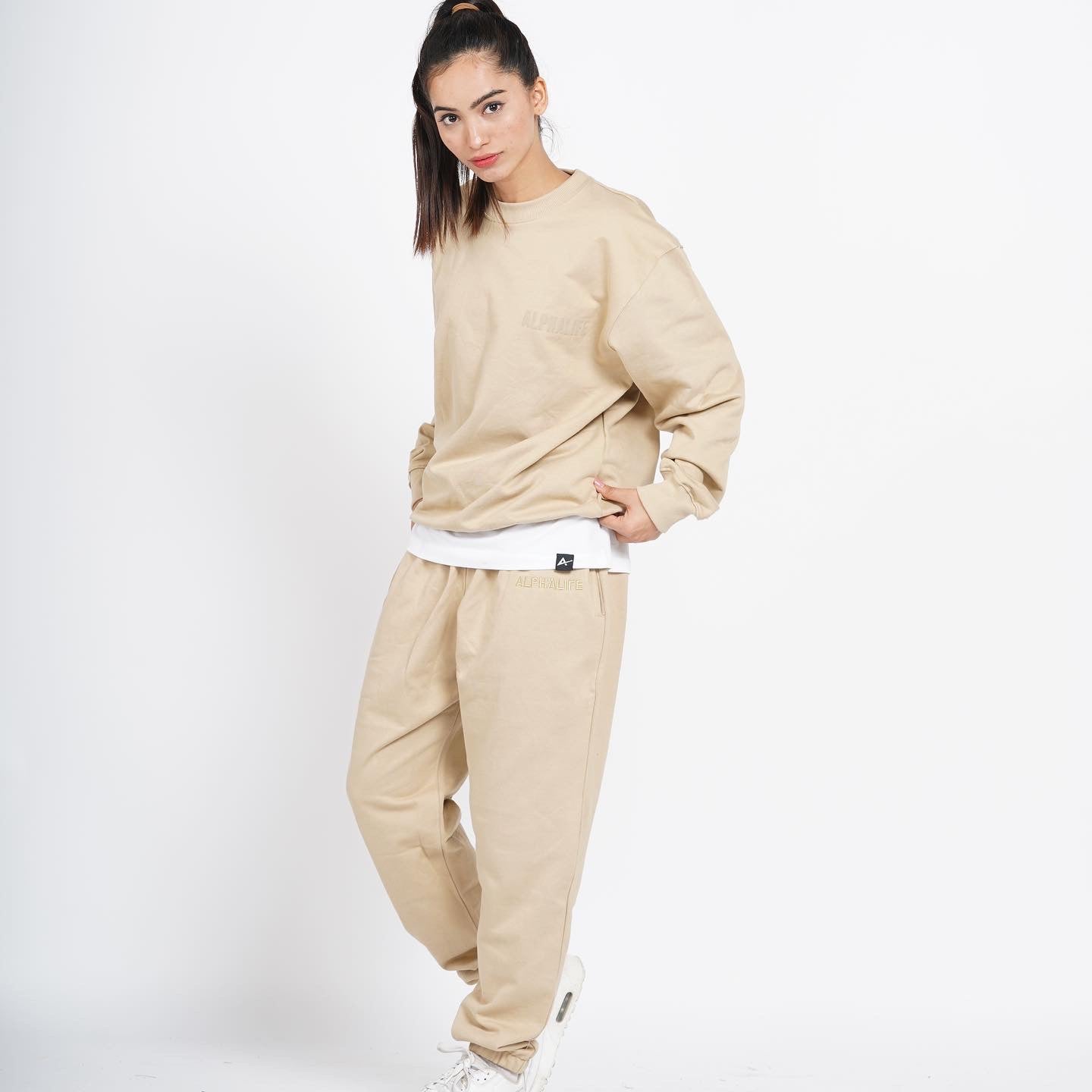 Signature Sweatshirt - Cream