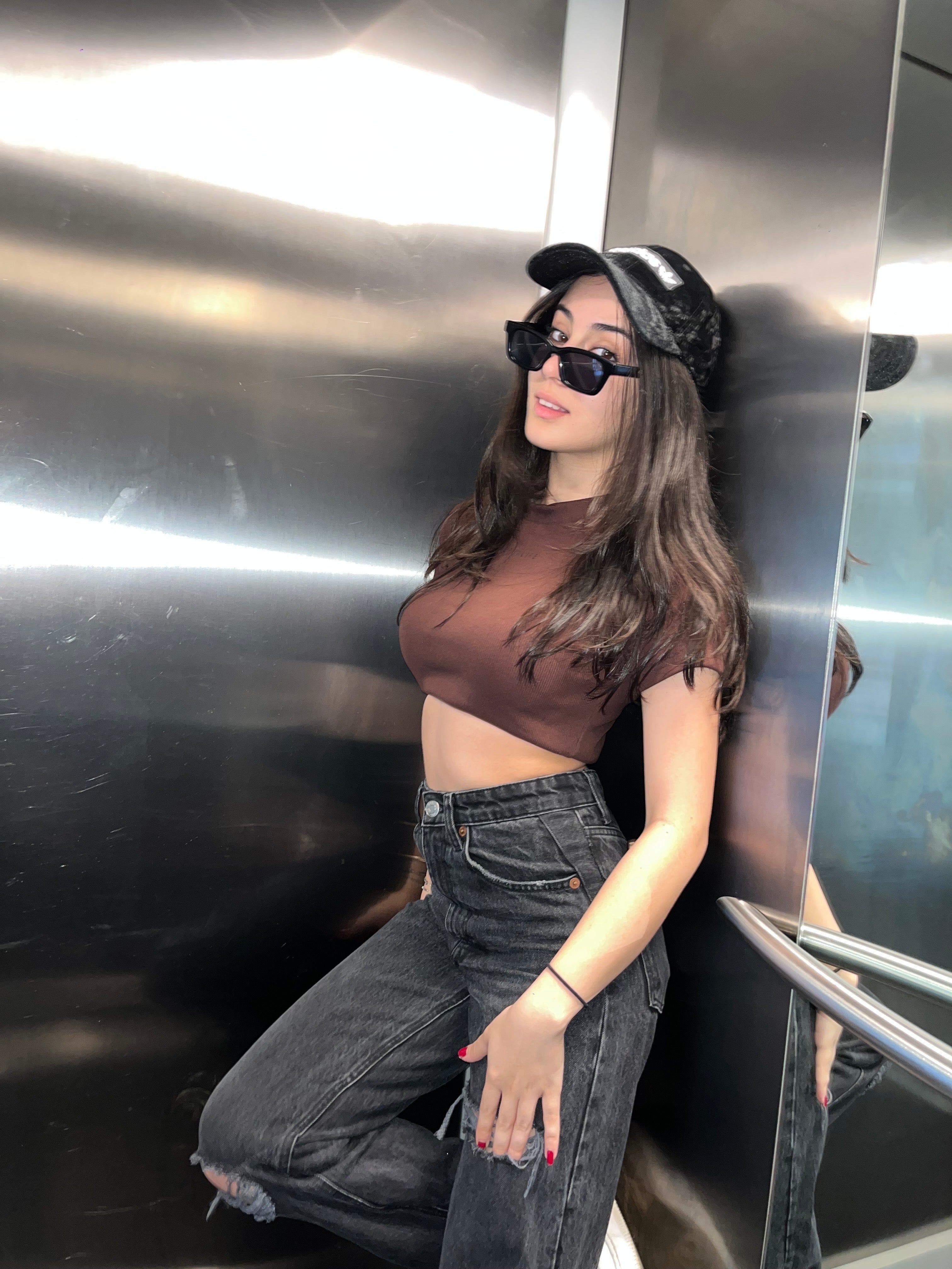 Ribbed Knit Crop Top - Mocha