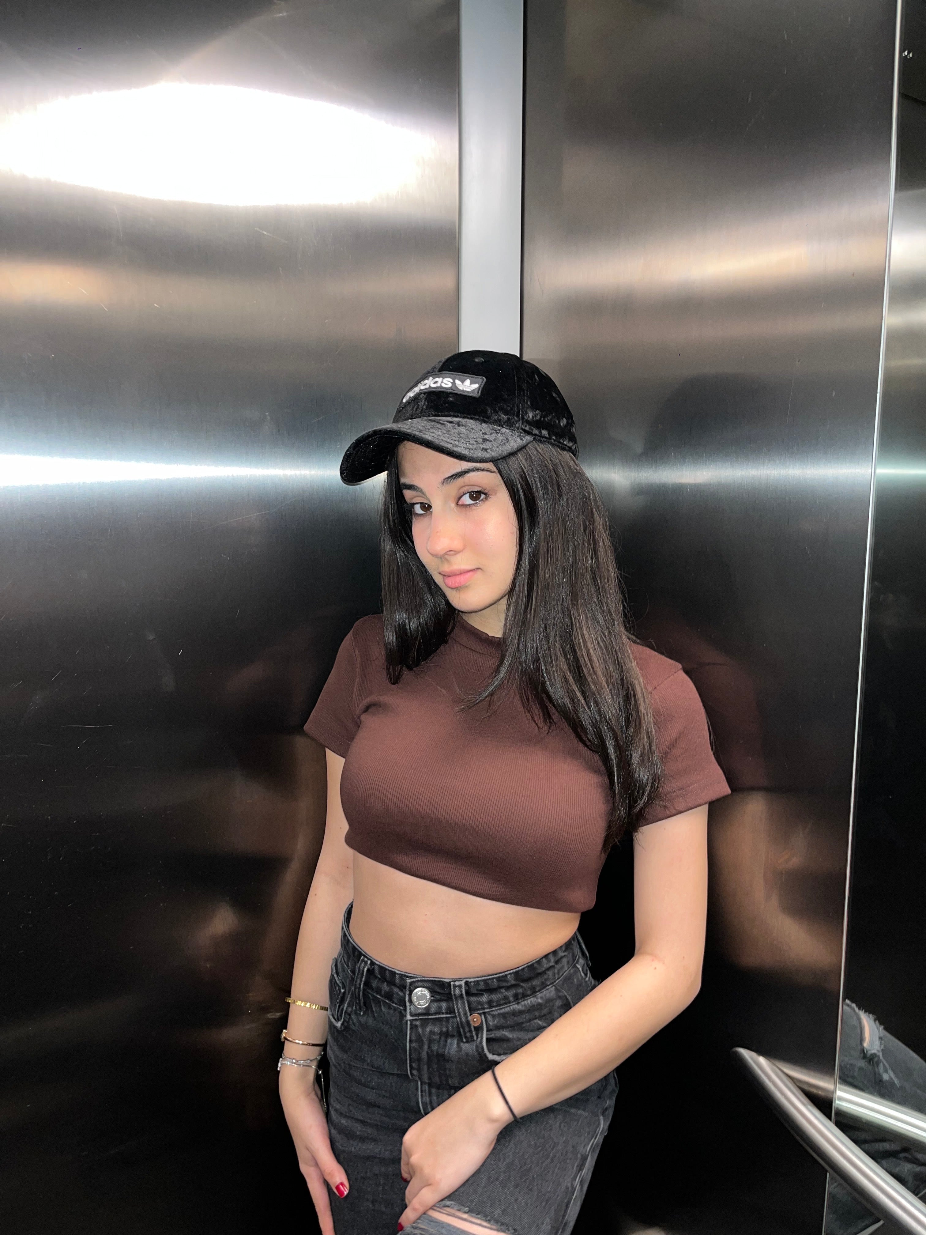 Ribbed Knit Crop Top - Mocha